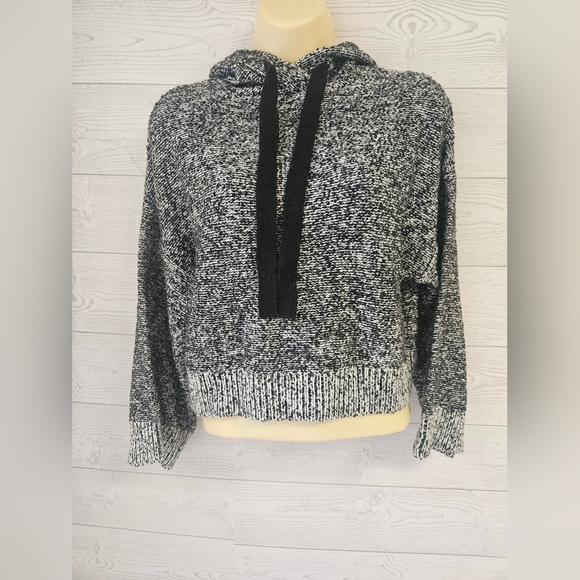 Anthropologie Ruby Moon Women's cropped hooded sweater XS Gray - Picture 3 of 8